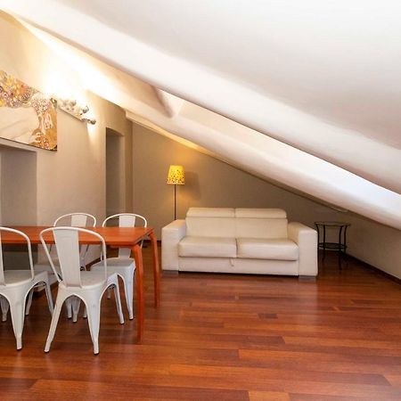 San Salvario Apt With Balcony Turim Exterior foto
