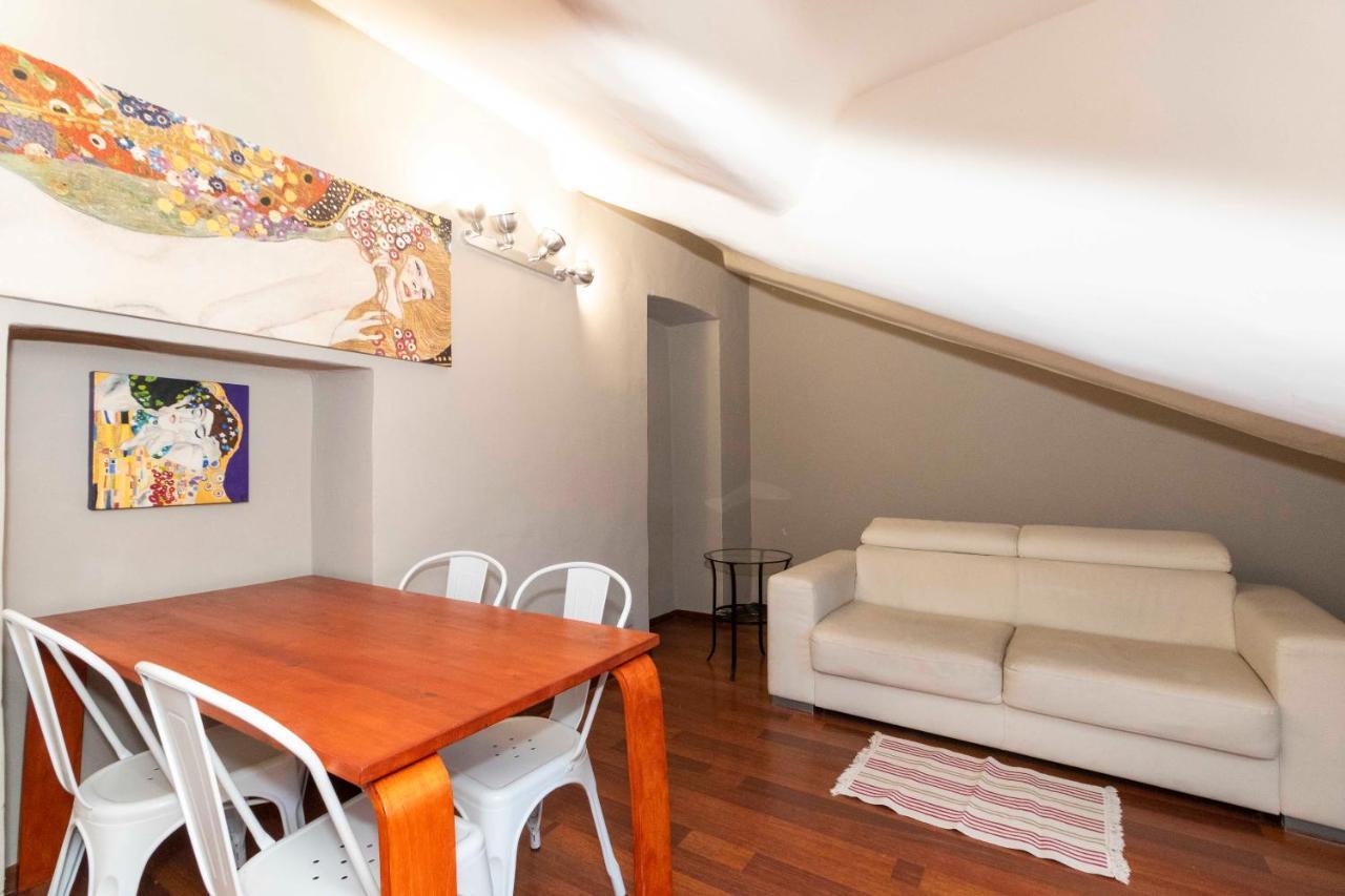 San Salvario Apt With Balcony Turim Exterior foto