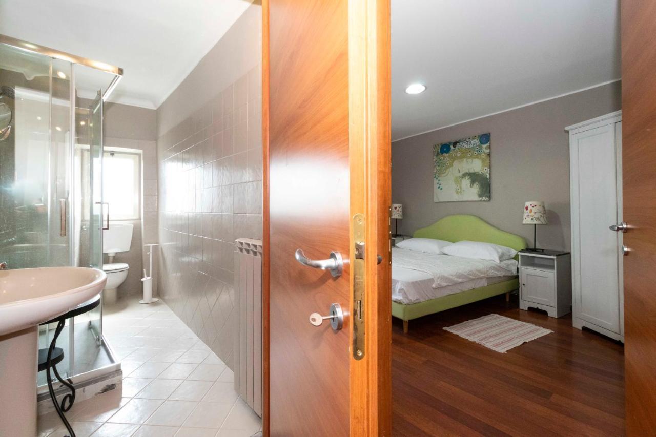 San Salvario Apt With Balcony Turim Exterior foto