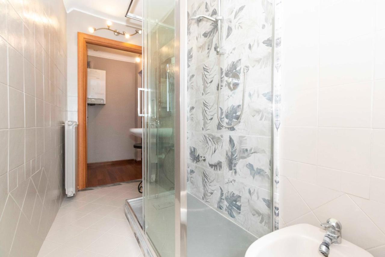 San Salvario Apt With Balcony Turim Exterior foto