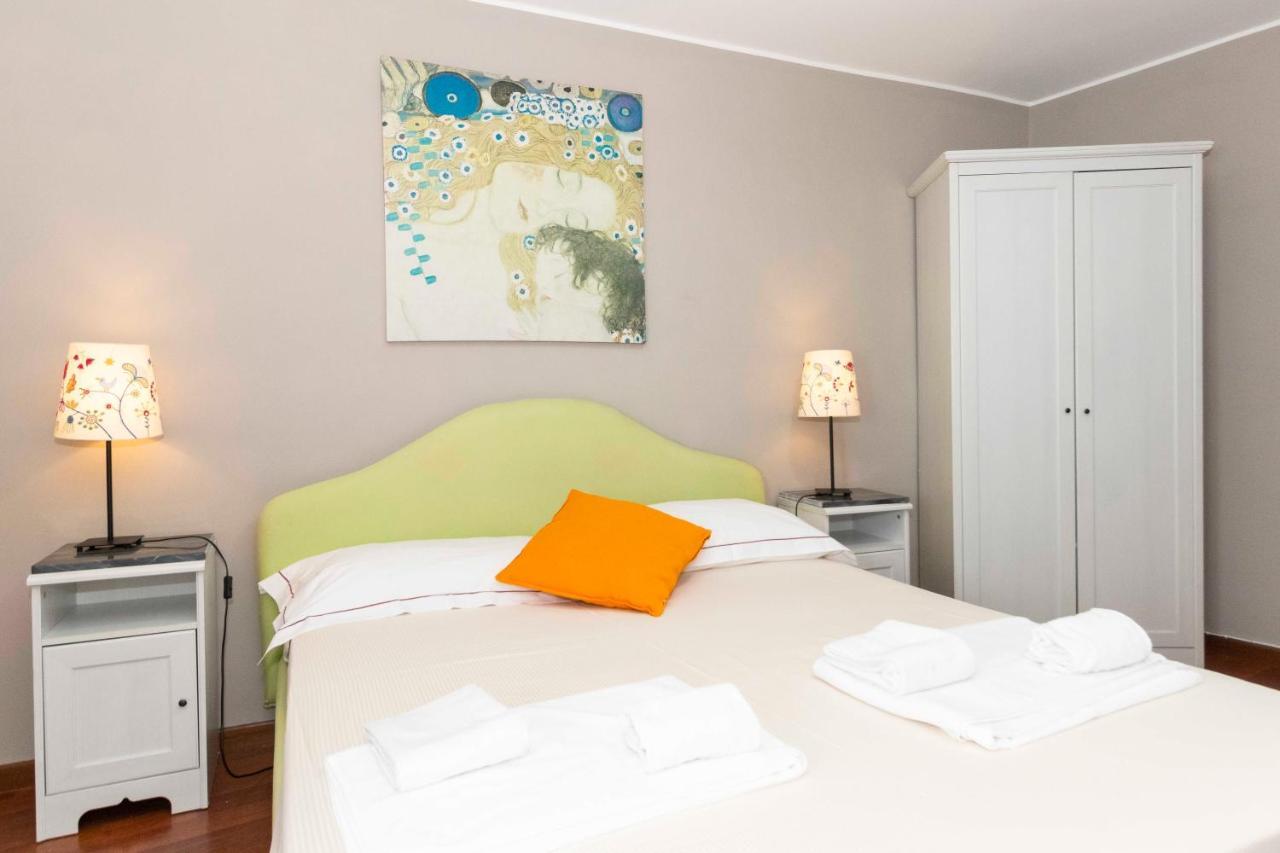 San Salvario Apt With Balcony Turim Exterior foto