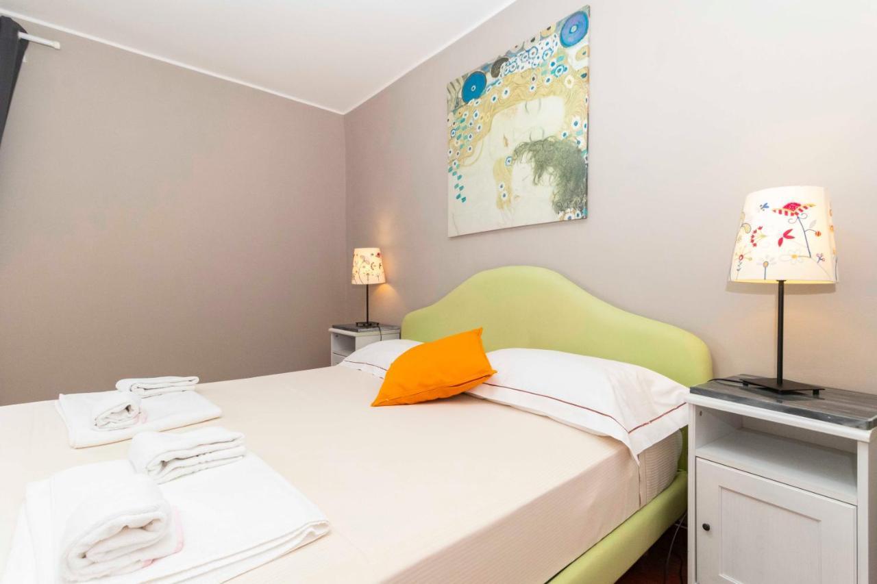 San Salvario Apt With Balcony Turim Exterior foto